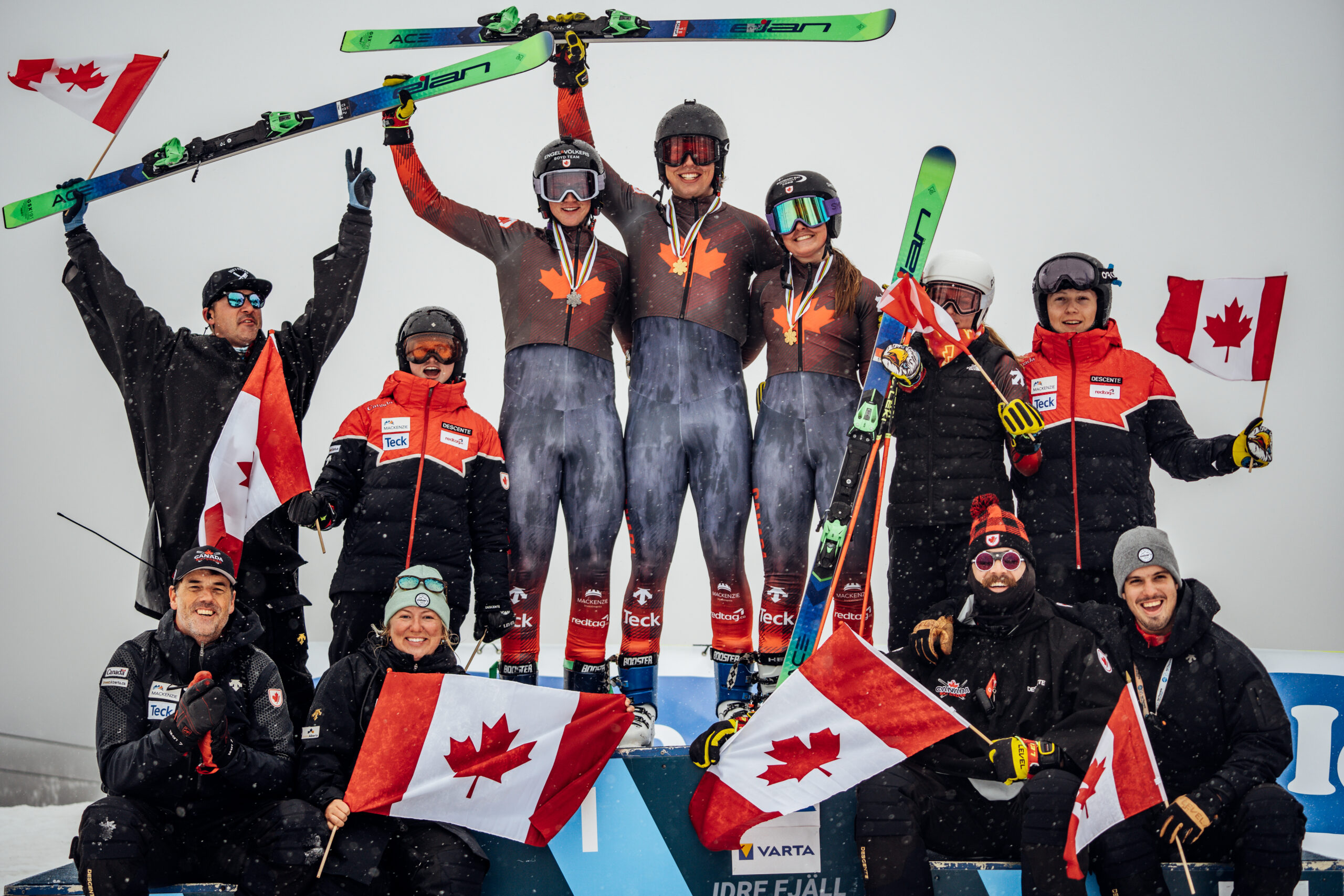 Emeline Bennett, Nick Katrusiak medal at ski-cross Junior Worlds